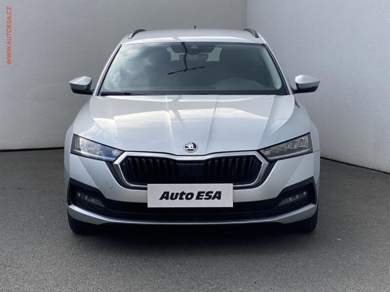Škoda Octavia - hlavní fotka