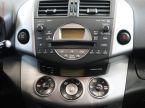 Toyota RAV 4 - fotka číslo 8