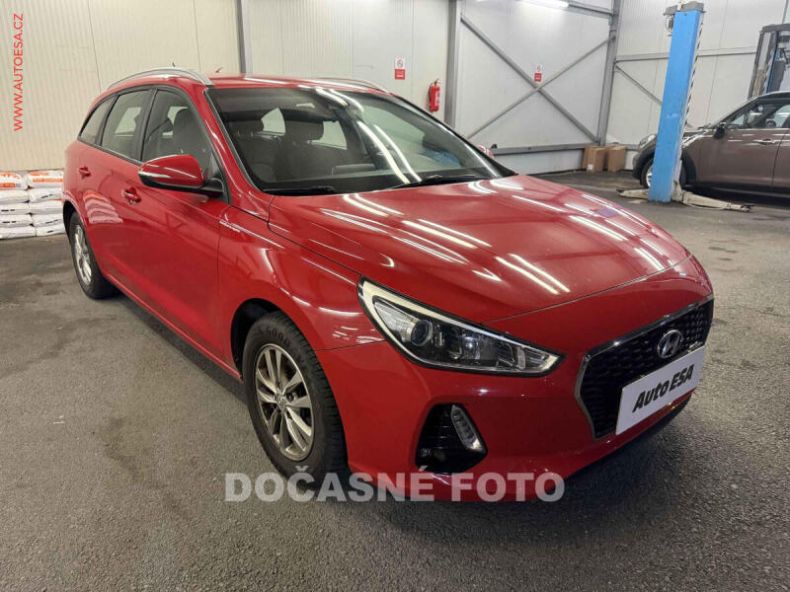 Hyundai i30 - hlavní fotka inzerátu