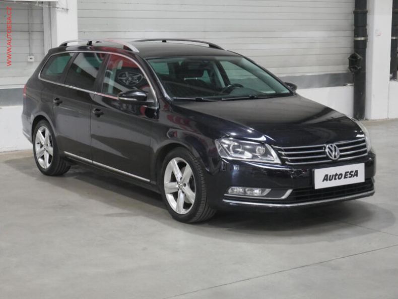Volkswagen Passat - hlavní fotka inzerátu