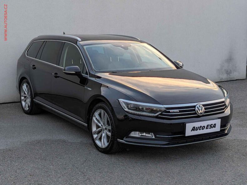 Volkswagen Passat - hlavní foto