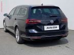 Volkswagen Passat - fotka číslo 5