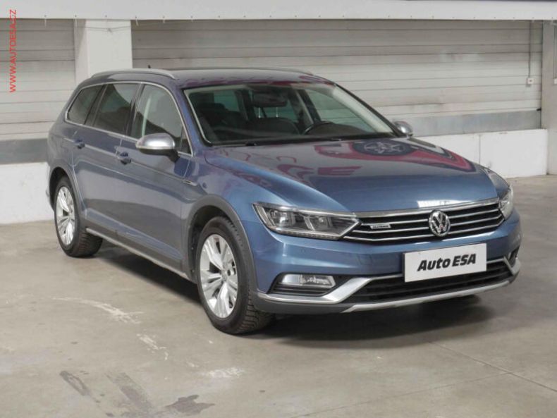 Volkswagen Passat - hlavní fotka inzerátu