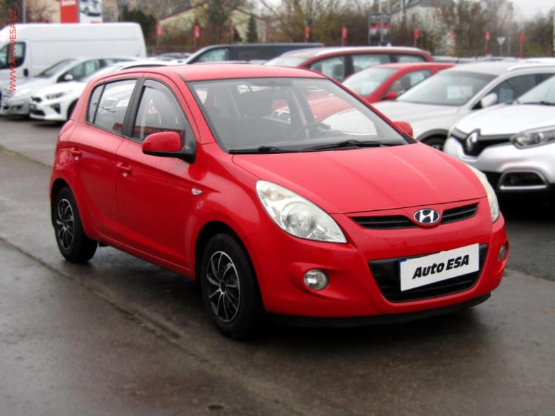Hyundai i20 - hlavní foto