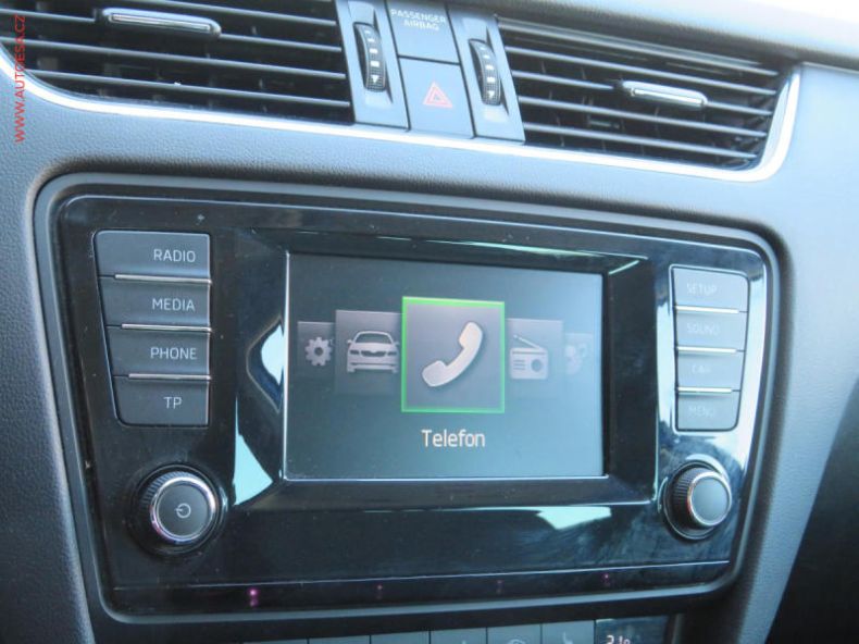 Škoda Octavia - hlavní fotka