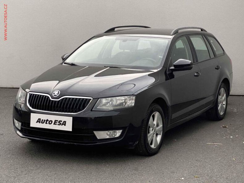 Škoda Octavia - hlavní fotka