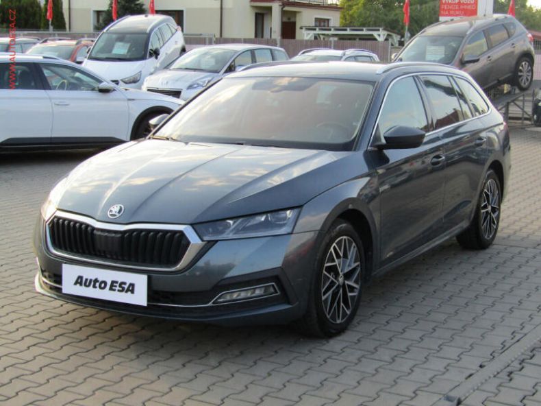 Škoda Octavia - hlavní fotka