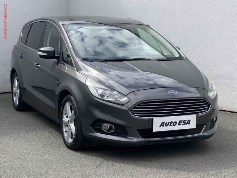 Ford S-MAX - hlavní fotka inzerátu