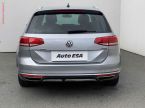 Volkswagen Passat - fotka číslo 4