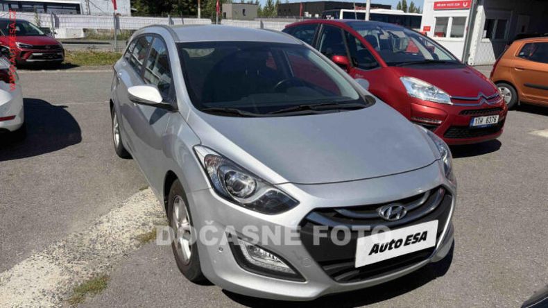 Hyundai i30 - hlavní fotka inzerátu