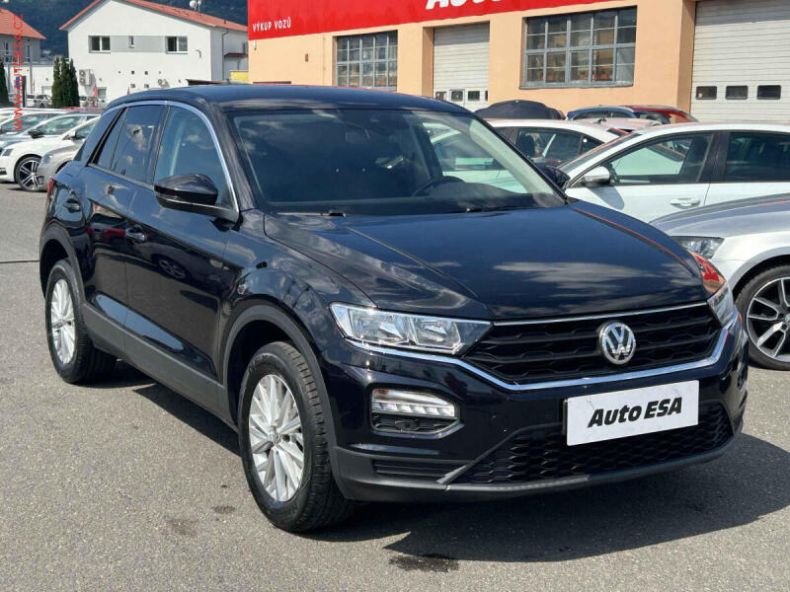 Volkswagen T-Roc - hlavní fotka inzerátu