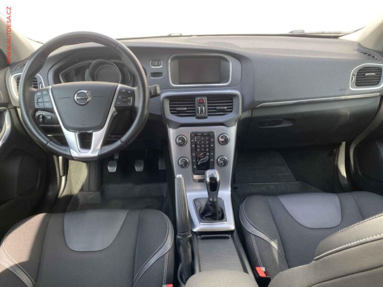 Volvo V40 - hlavní fotka