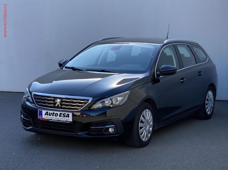 Peugeot 308 - hlavní fotka