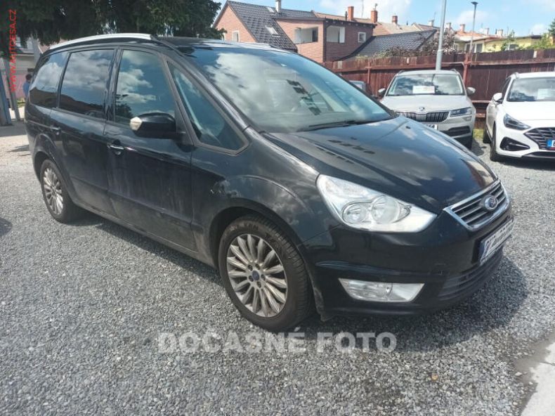Ford Galaxy - hlavní foto