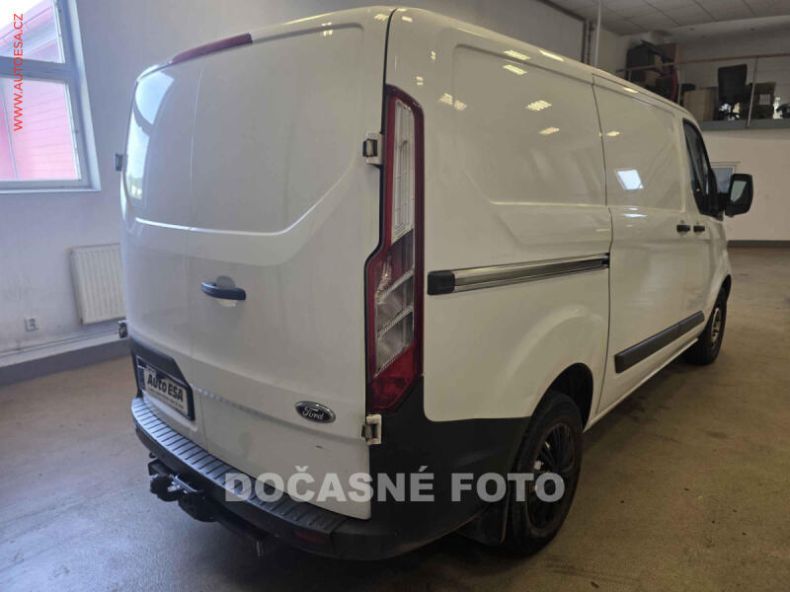 Ford Transit - hlavní fotka