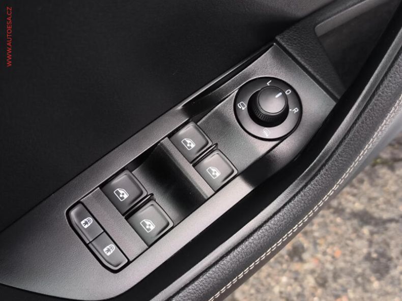 Škoda Superb - hlavní fotka