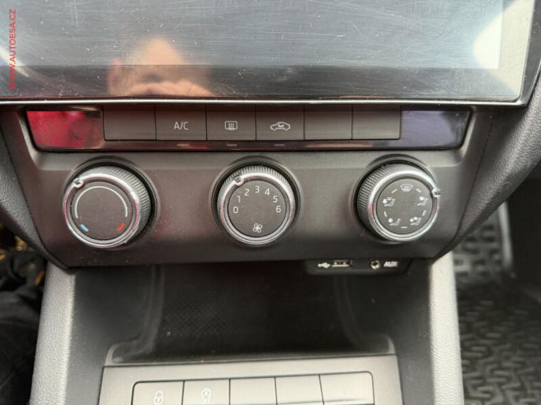 Škoda Octavia - hlavní fotka