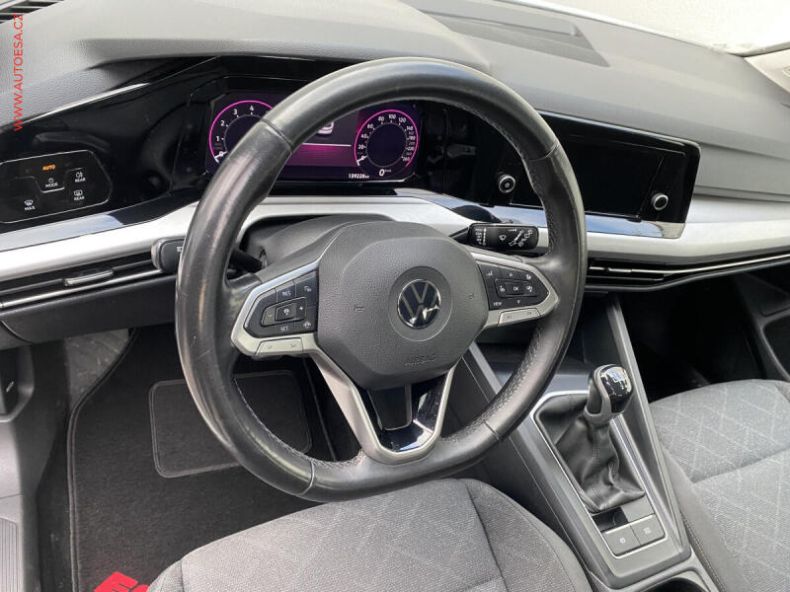 Volkswagen Golf - hlavní fotka