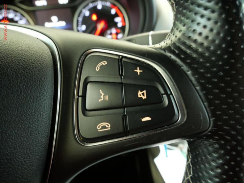 Mercedes Třída B - hlavní fotka