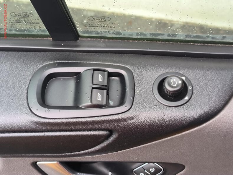 Ford Transit - hlavní fotka