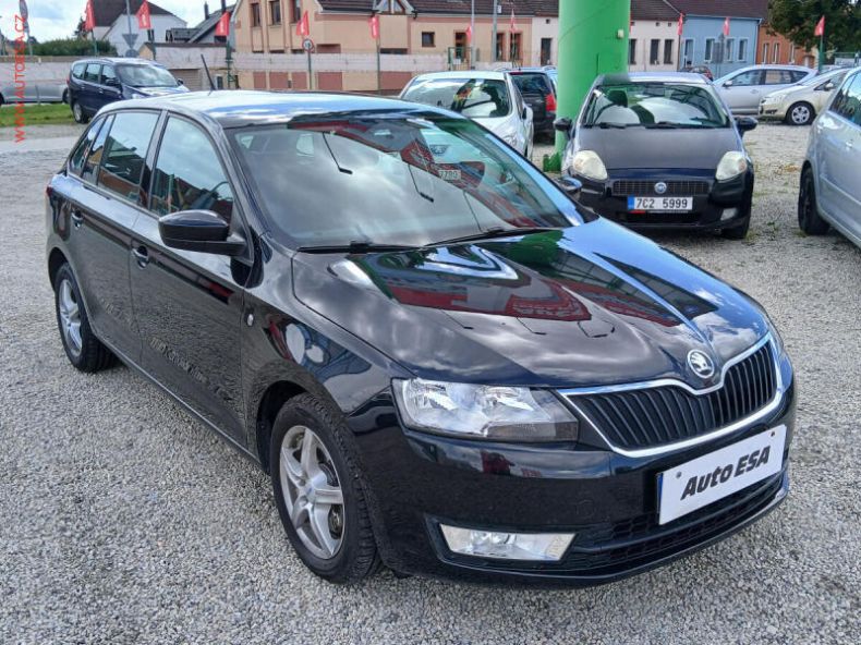 Škoda Rapid - hlavní foto