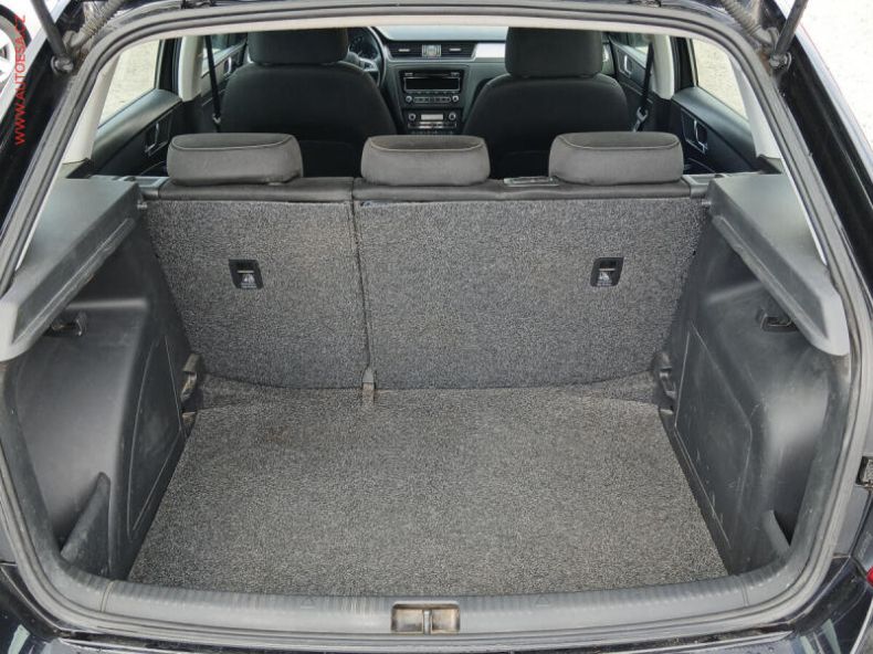 Škoda Rapid - hlavní fotka