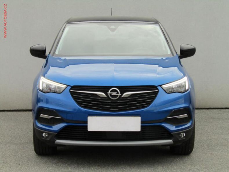 Opel Grandland X - hlavní fotka