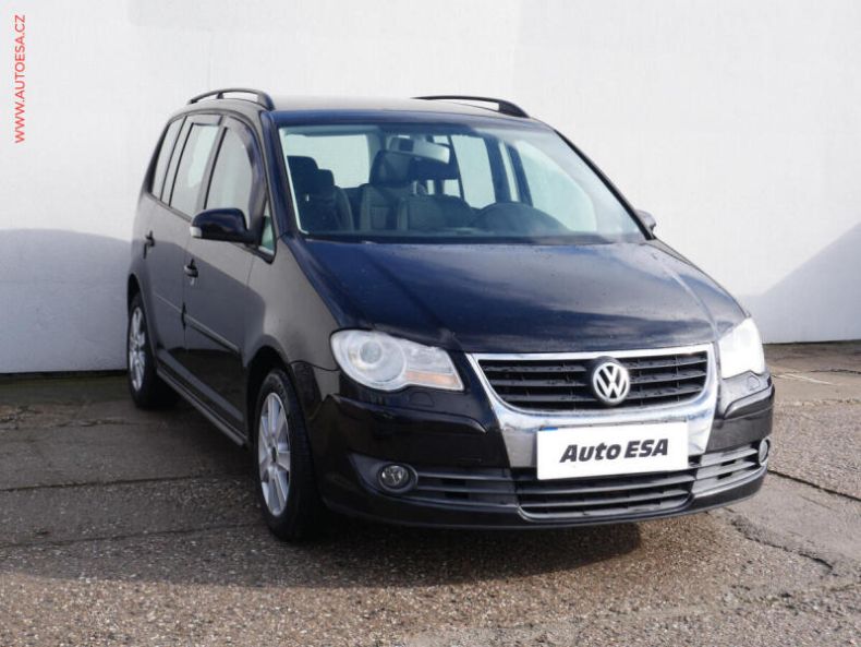 Volkswagen Touran - hlavní fotka inzerátu