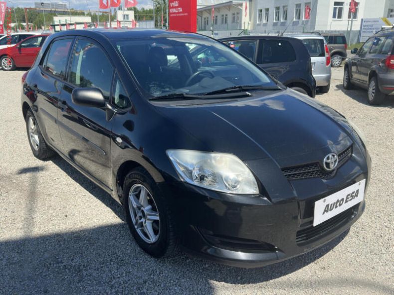 Toyota Auris - hlavní fotka inzerátu