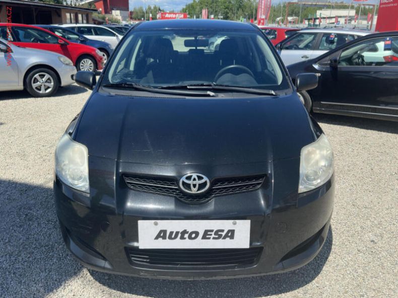 Toyota Auris - hlavní fotka