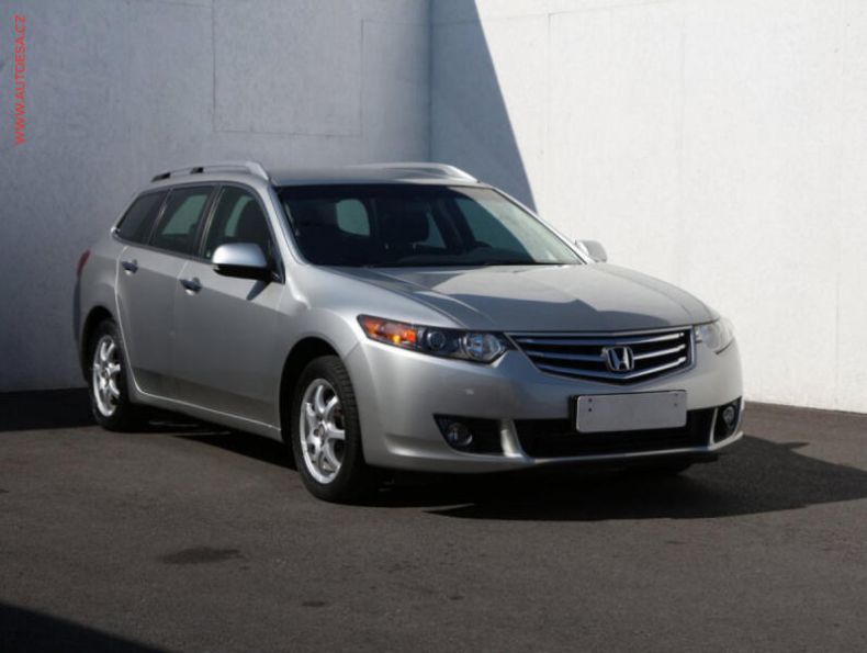 Honda Accord - hlavní fotka