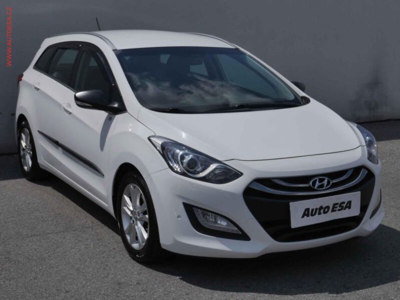 Hyundai i30 - hlavní fotka inzerátu