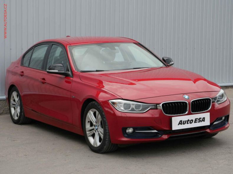 BMW Řada 3 - hlavní foto