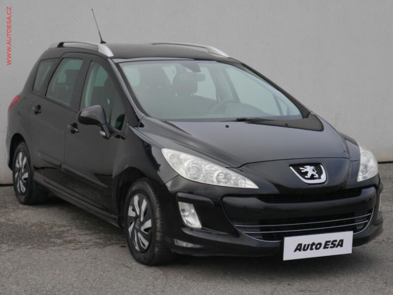 Peugeot 308 - hlavní foto