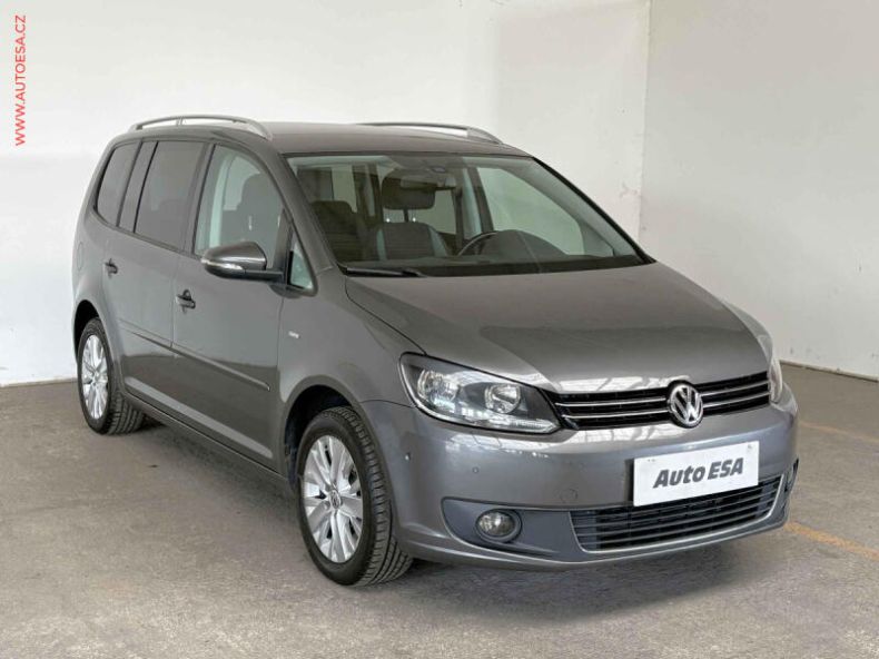 Volkswagen Touran - hlavní foto