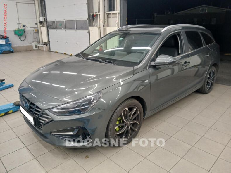 Hyundai i30 - hlavní foto