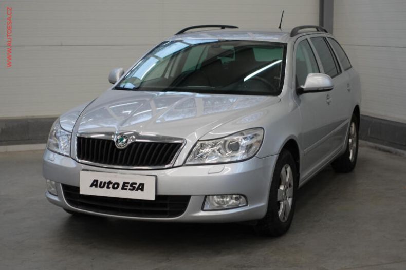 Škoda Octavia - hlavní fotka
