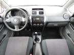 Suzuki SX4 - fotka číslo 7