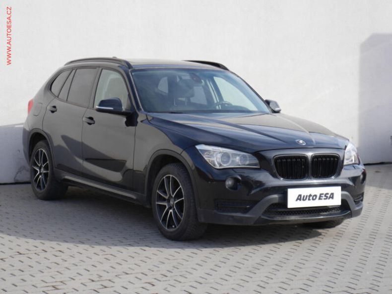 BMW X1 - hlavní foto