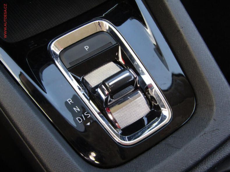 Škoda Octavia - hlavní fotka