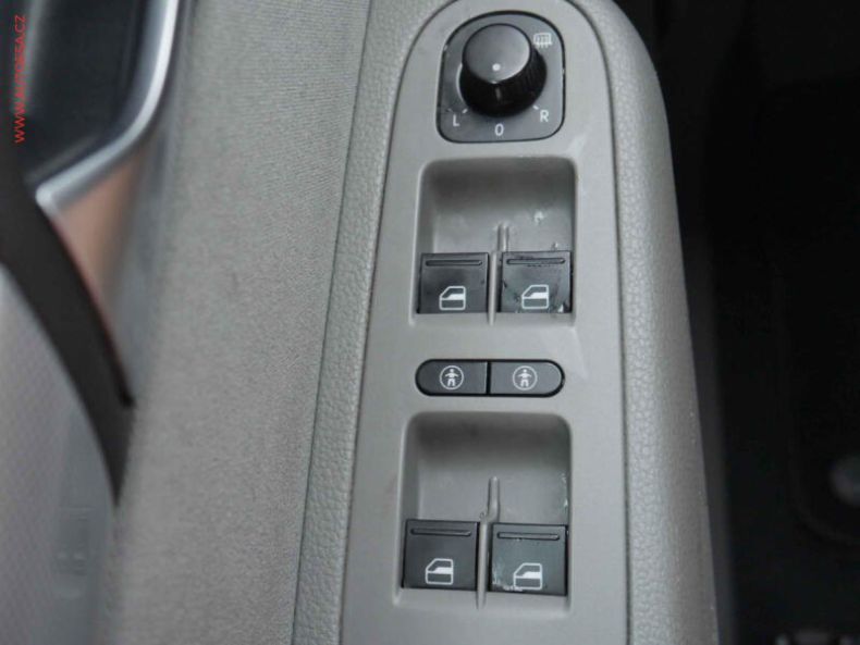 Volkswagen Sharan - hlavní fotka