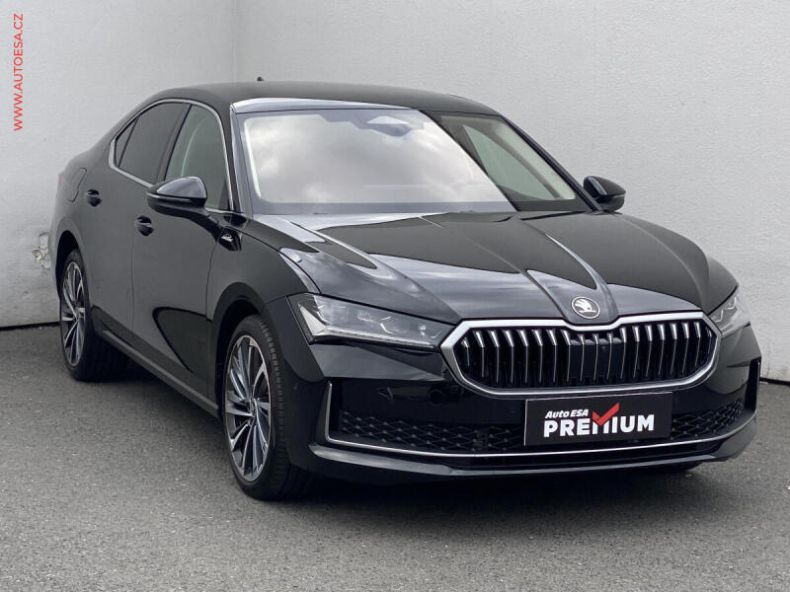 Škoda Superb - hlavní fotka