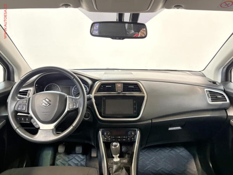 Suzuki S-Cross - hlavní fotka