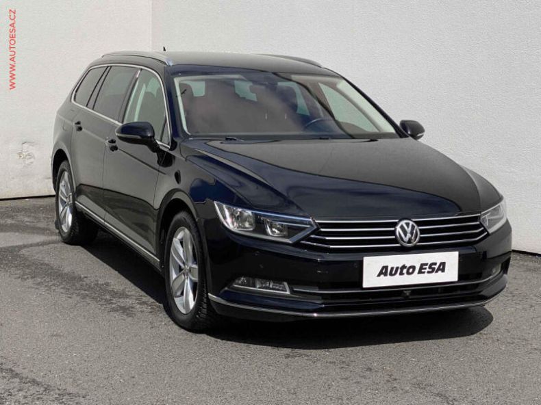 Volkswagen Passat - hlavní foto