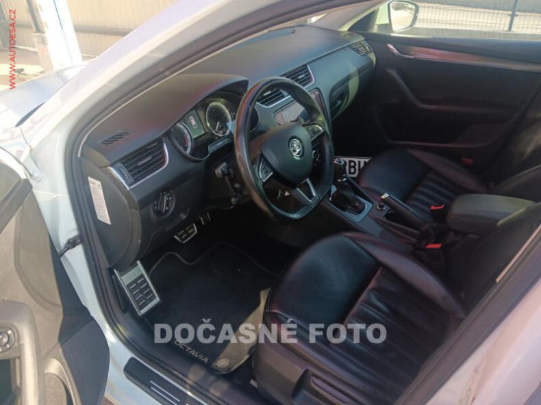 Škoda Octavia - hlavní fotka