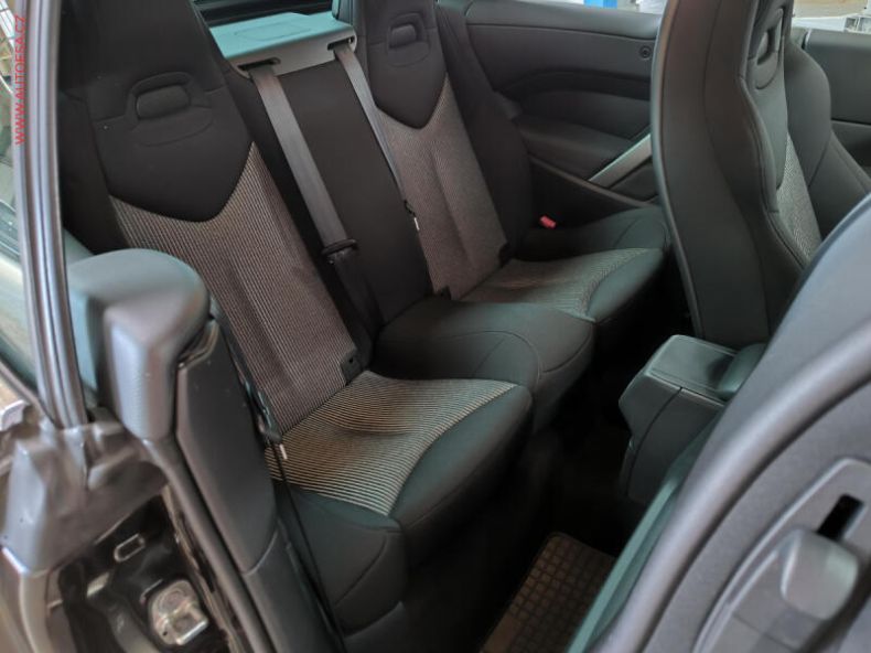 Peugeot 308 - hlavní fotka