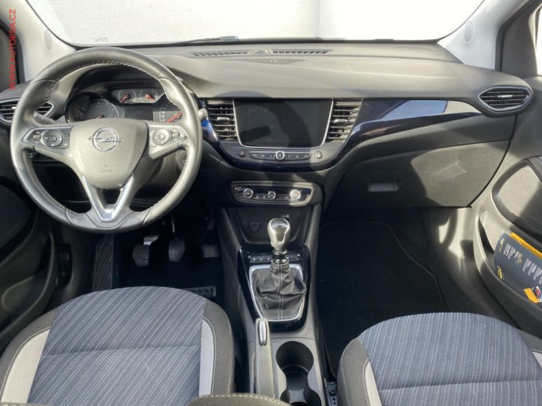 Opel Crossland X - hlavní fotka