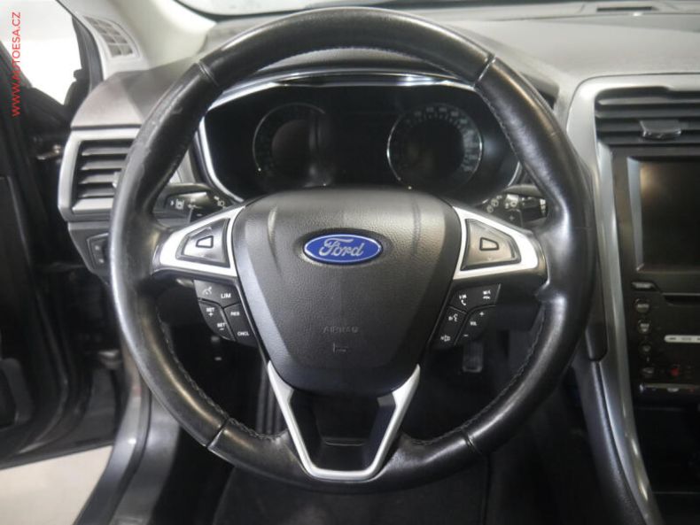 Ford Mondeo - hlavní fotka