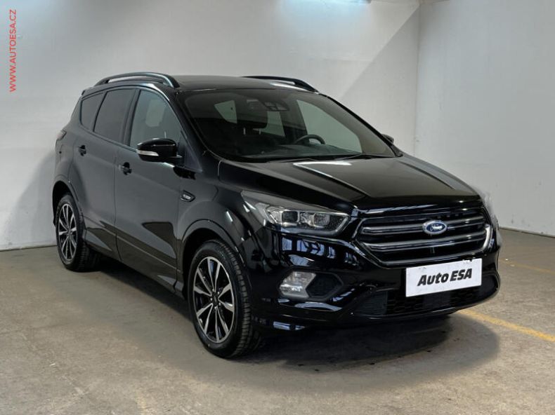Ford Kuga - hlavní foto