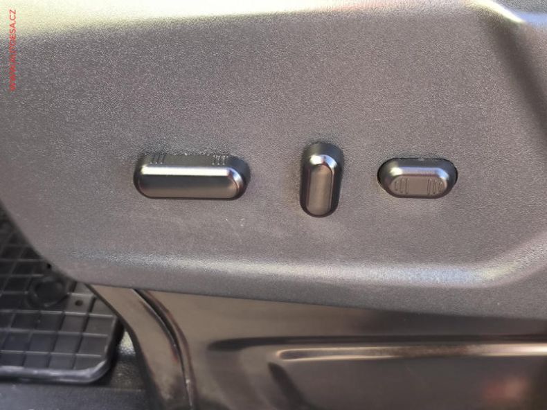 Ford Transit - hlavní fotka